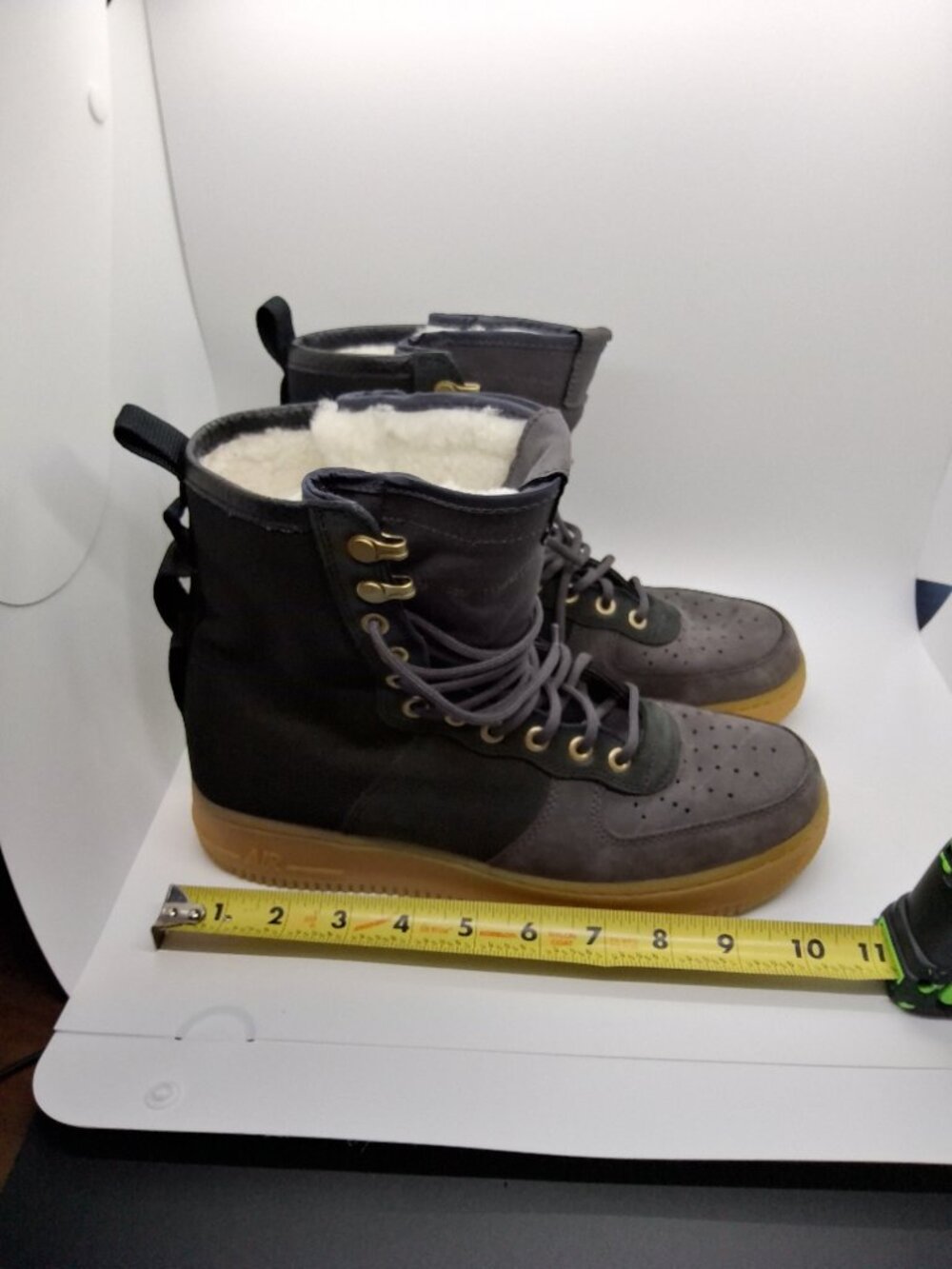 AF1 Nike SF Trainers Sneakers High Air Force Sherpa Size 8.5 Never Worn. No Box - Picture 16 of 16